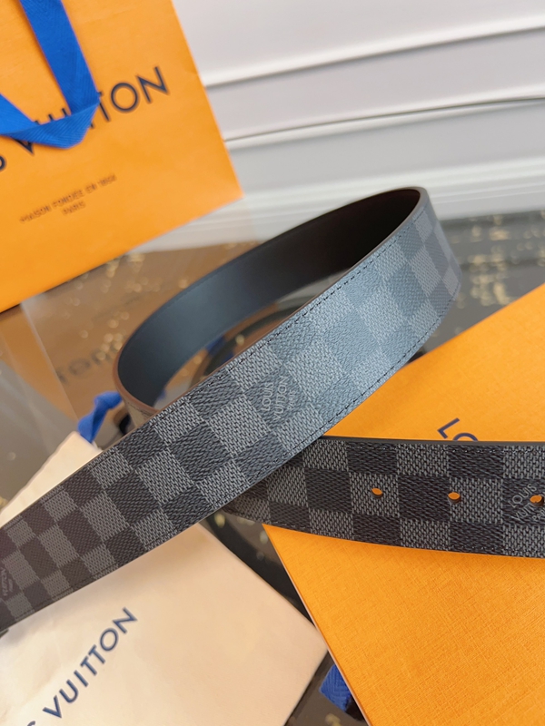 ルイヴィトンベルト細部ディテール